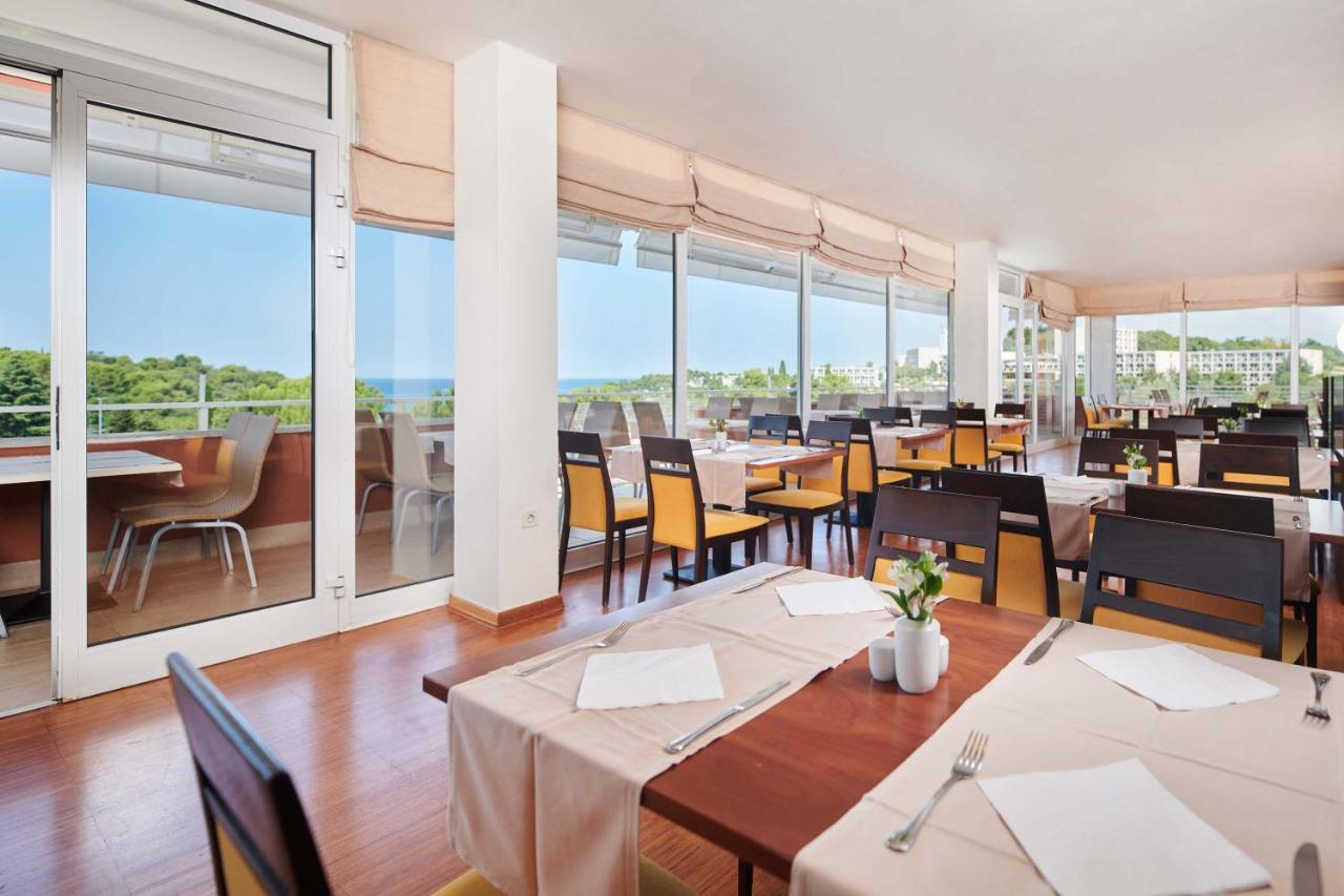 פורץ Hotel Albatros Plava Laguna מראה חיצוני תמונה