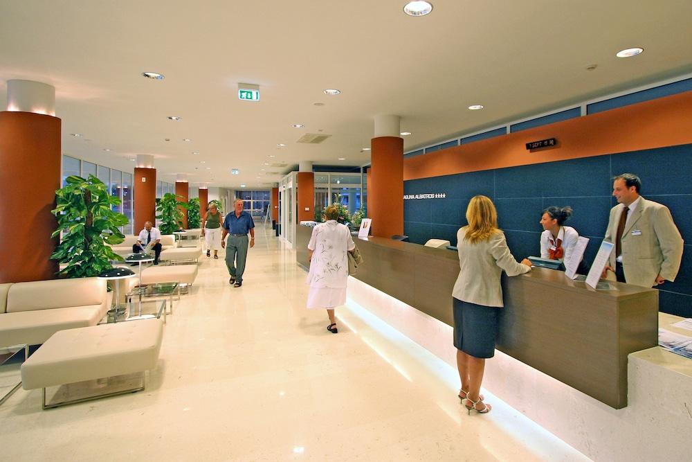 פורץ Hotel Albatros Plava Laguna מראה חיצוני תמונה