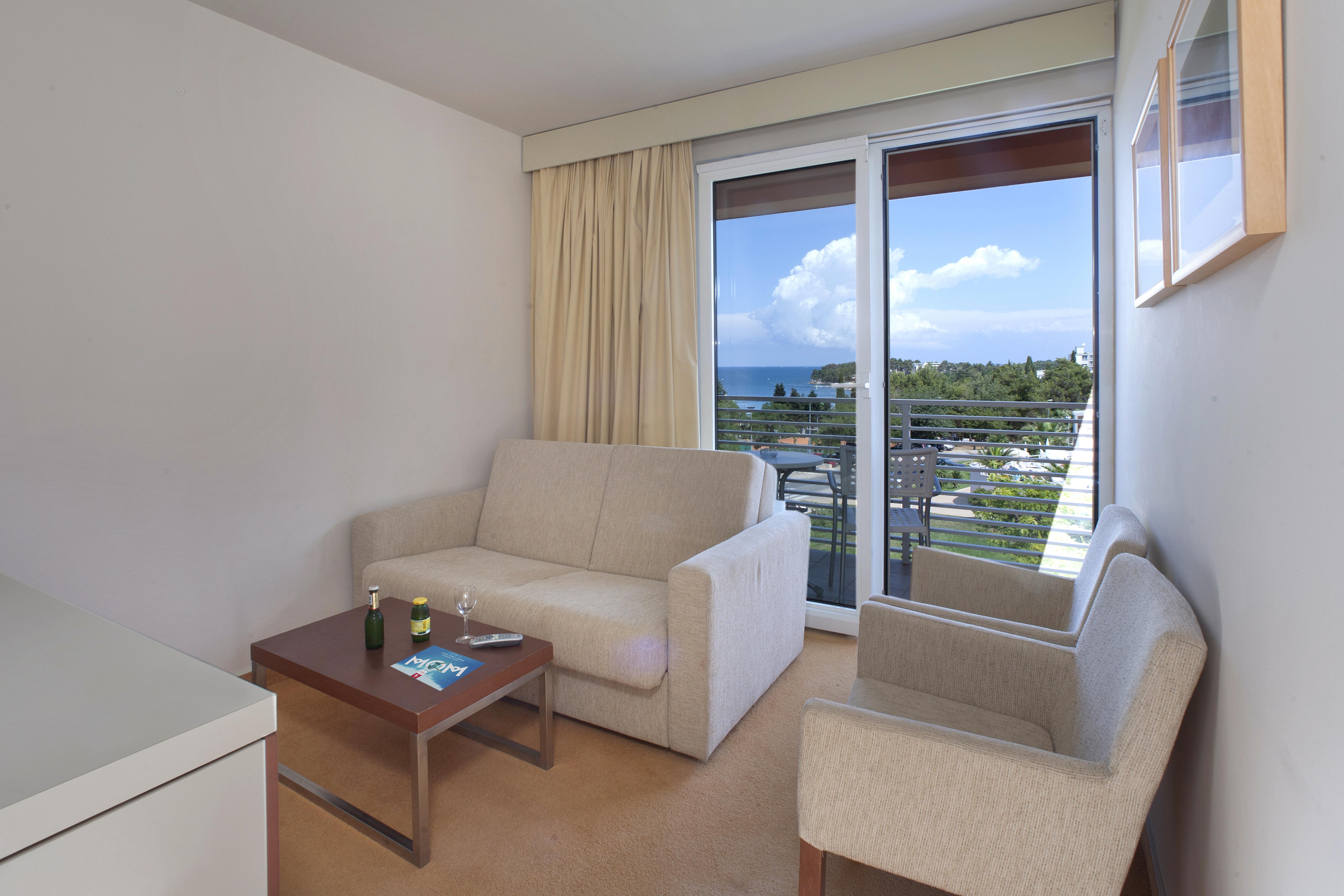 פורץ Hotel Albatros Plava Laguna מראה חיצוני תמונה